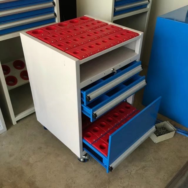 數控刀具車生產工廠,抽屜式BT40刀具車圖片
